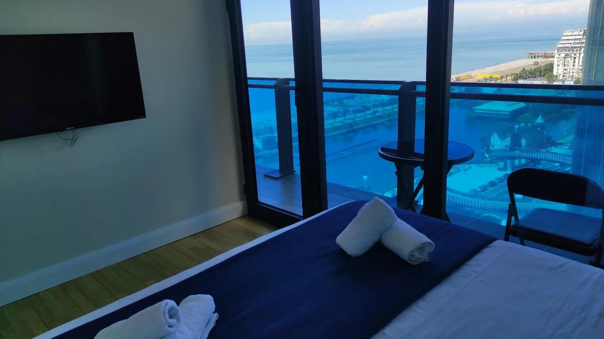 Double Room Sea View Angisa Apartment